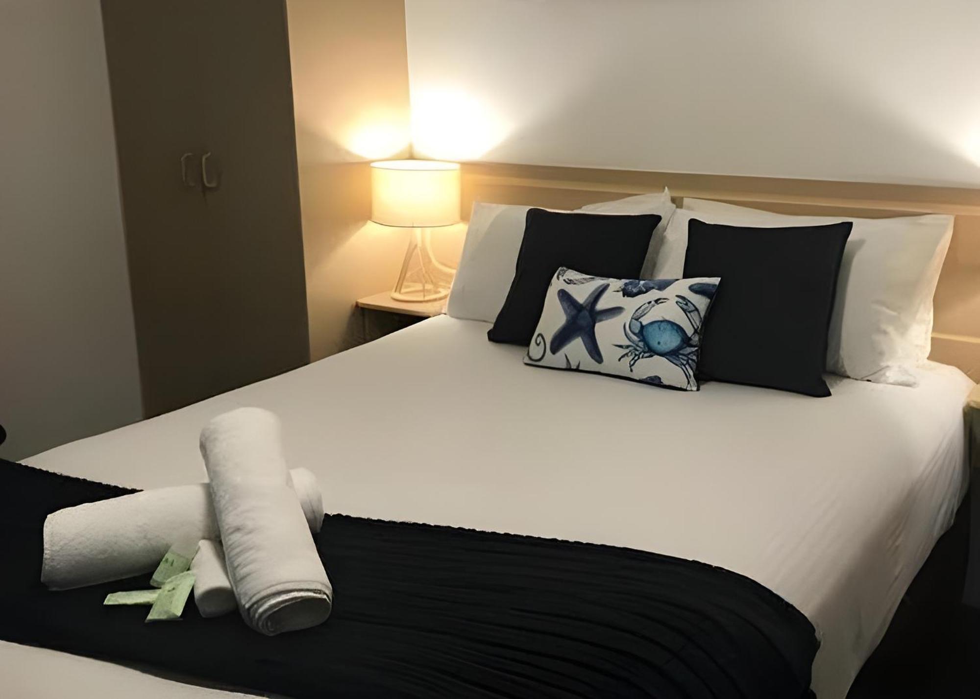 Abu Dhabi Centre - Unique Room Екстер'єр фото